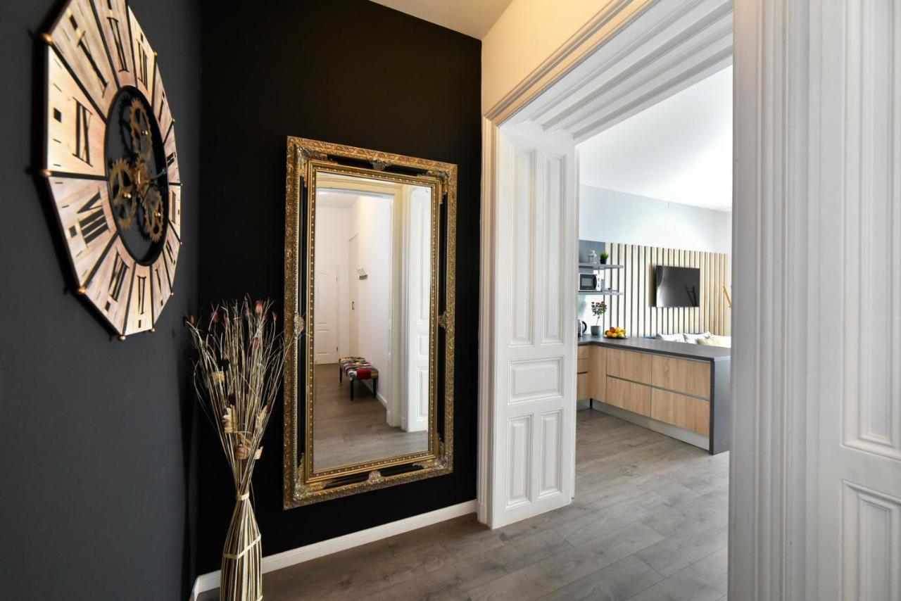 Time Apartments Downtown ザグレブ エクステリア 写真