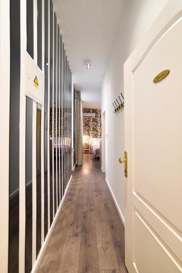 Time Apartments Downtown ザグレブ エクステリア 写真